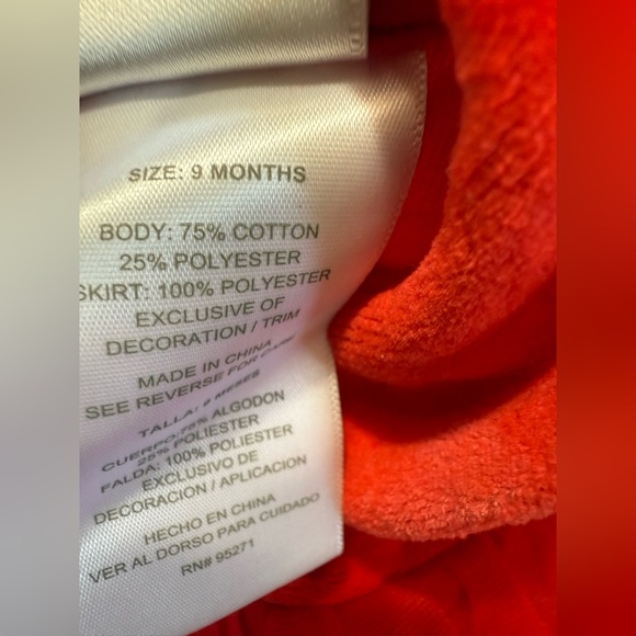 Absorba Red Velvet Kids Footie w/ Bow. Infant Size 9 Months. - Picture 5 of 6